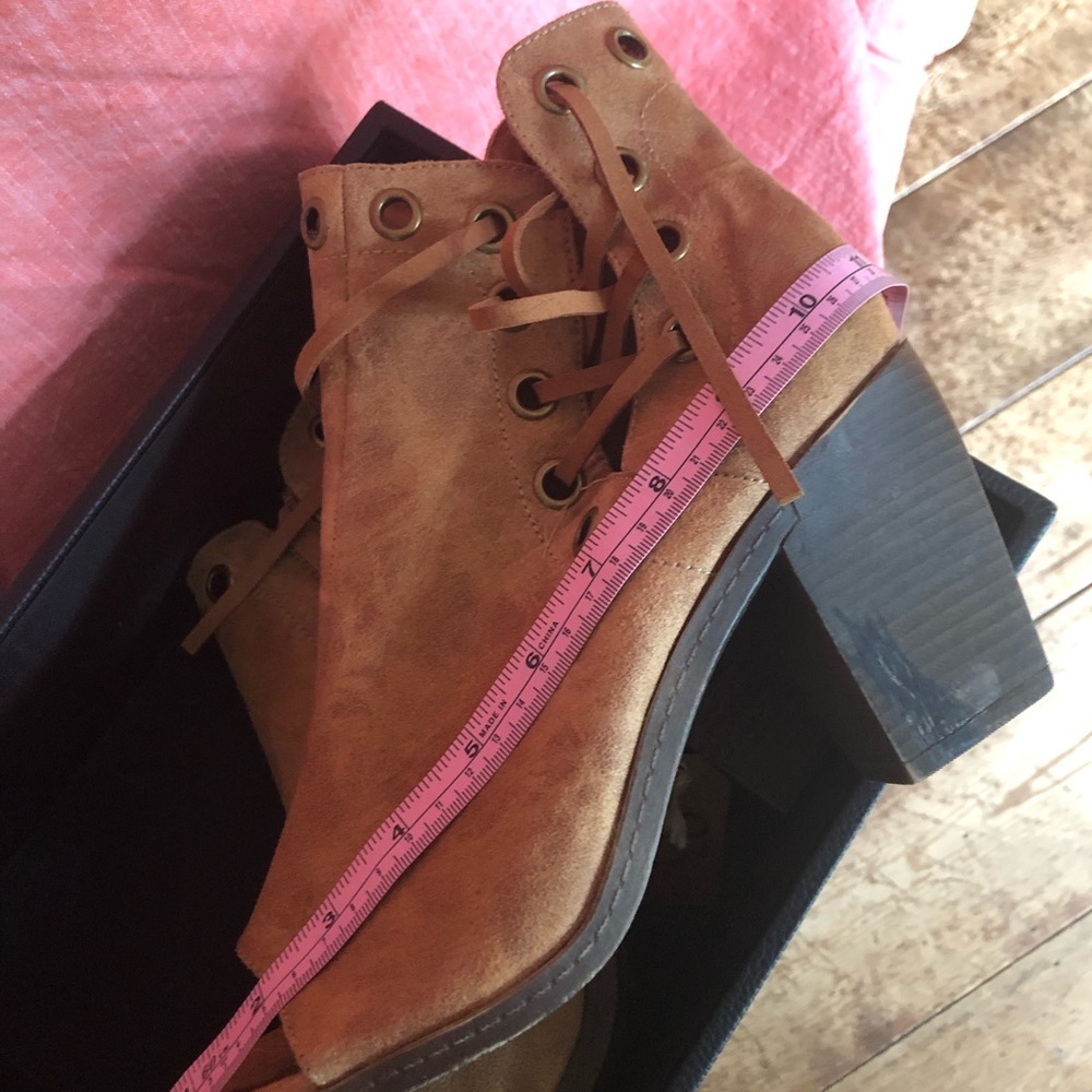 Vintage 93 Open toe booties
